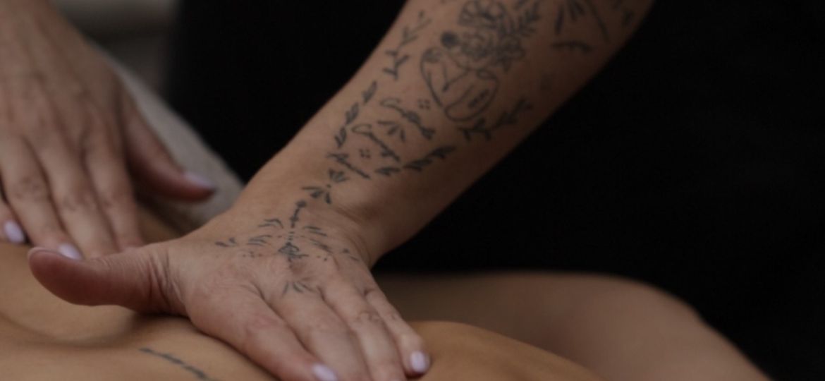 massage intuitif relaxant à Ecquevilly & Versailles dans les Yvelines